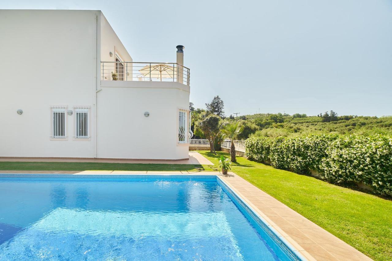 Villa Moma Palio Gerani Kültér fotó