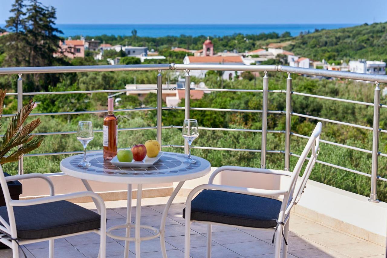 Villa Moma Palio Gerani Kültér fotó
